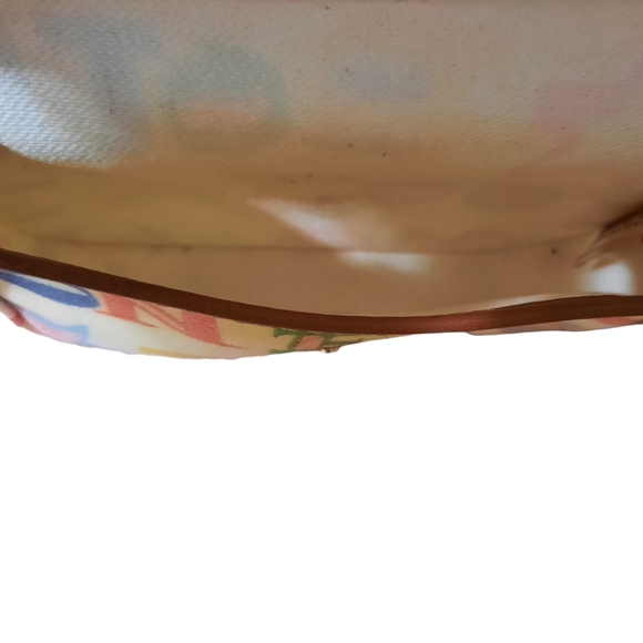 🔥🔥Dooney & Bourke Wristlet with Fun Graffiti Style Writing - Picture 9 of 9